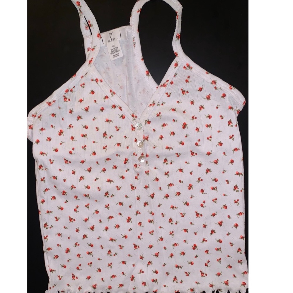 NWT. Cami